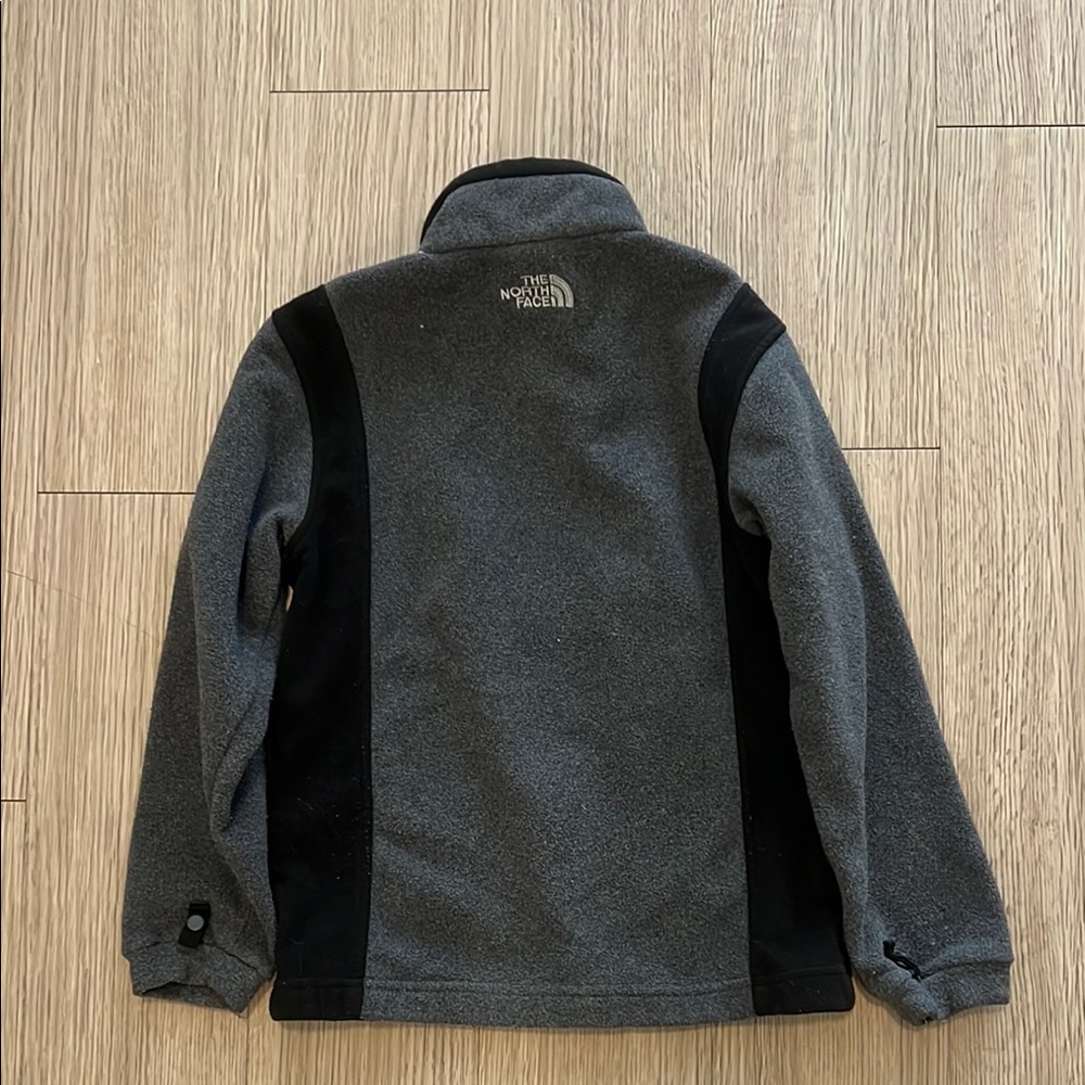 The North Face Size Small Gray and Black Performance Jacket - Picture 5 of 6